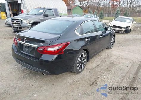 2018 Nissan Altima 2.5 Sr z USA, uszkodzony, nr VIN 1N4AL3APXJC263563